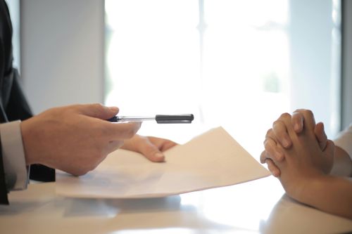 תמונה 1 עבור Understanding Employer Liability Insurance (ביטוח אחריות מעסיקים)